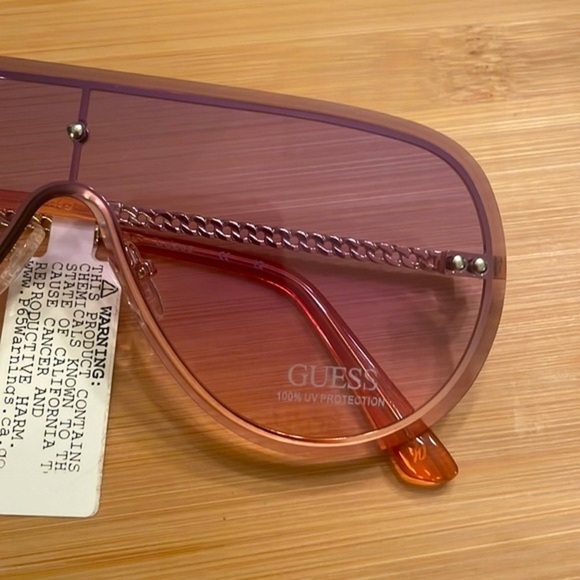 Brand New Guess Gradient Ombré Shield Aviator Sunglasses 100% UV Protection - Picture 5 of 15